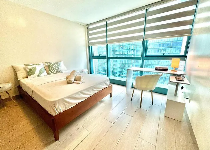 Cozi Uptown 1br Mitsukoshi Mall Bgc Apartment *