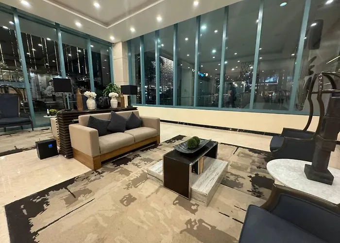 Cozi Uptown 1br Mitsukoshi Mall Bgc Apartment *