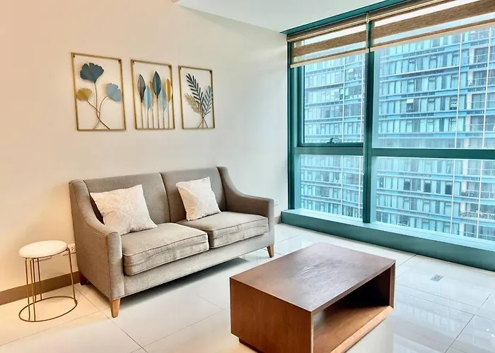 Cozi Uptown 1br Mitsukoshi Mall Bgc Apartment Manila